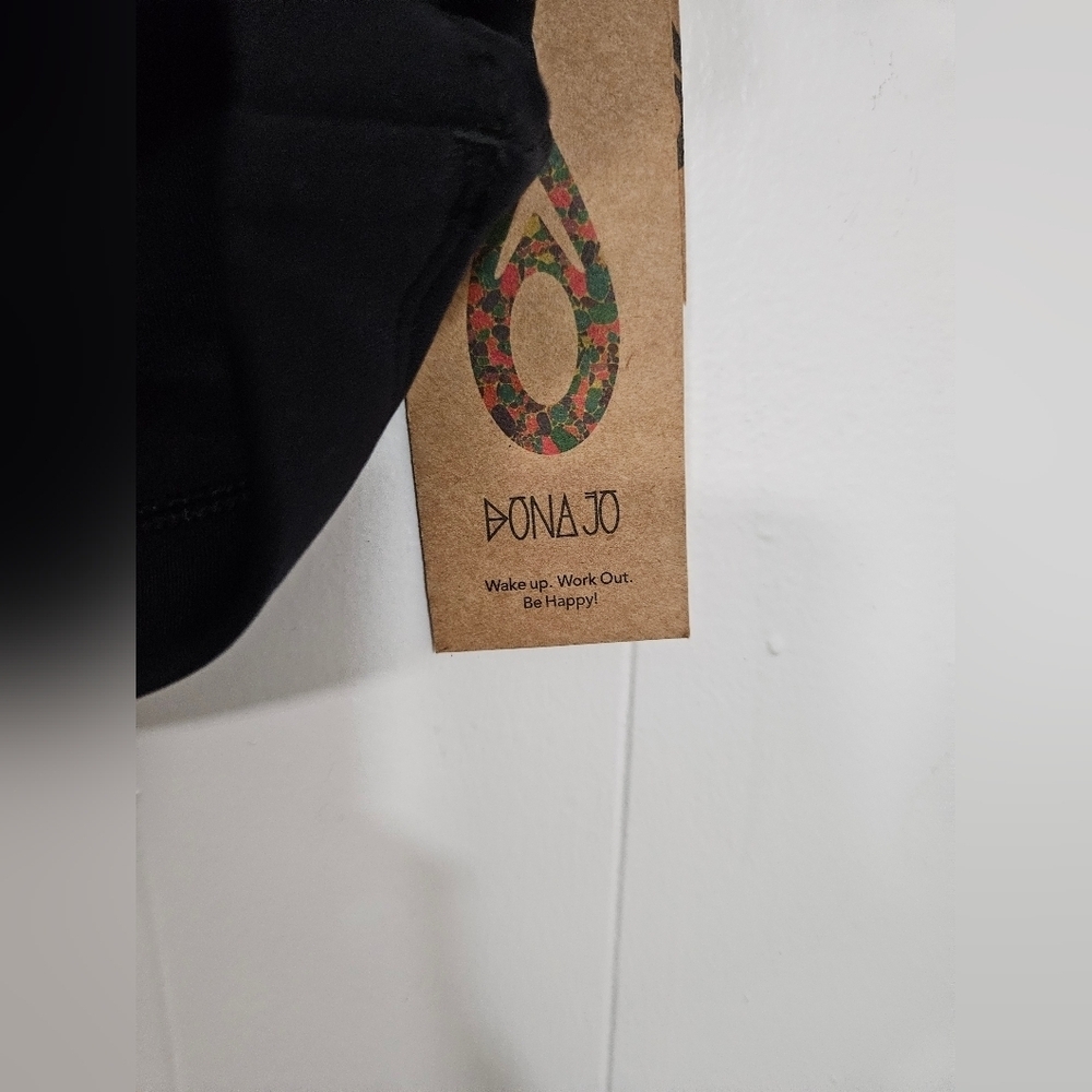 NWT Dona Jo Black Lace Up Crop Top - Picture 2 of 4